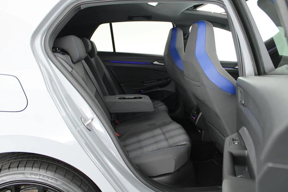 Volkswagen Golf - Afbeelding 12 van 30
