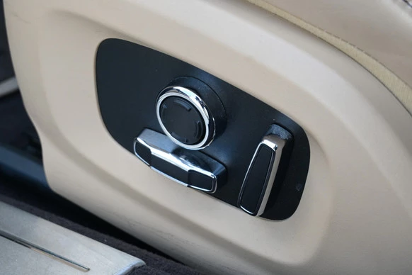 Jaguar XJ - Afbeelding 24 van 30