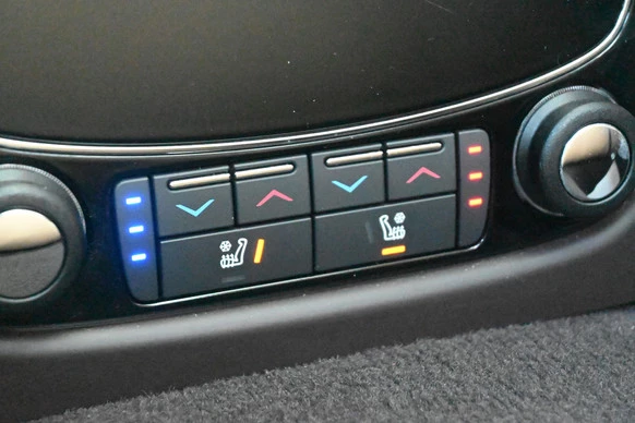 Jaguar XJ - Afbeelding 25 van 30