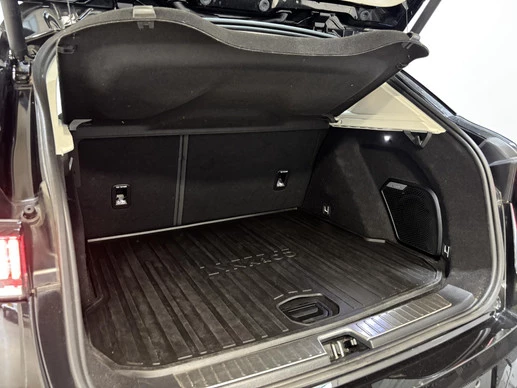 Lynk & Co 01 - Afbeelding 23 van 30