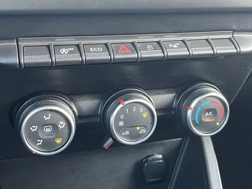 Dacia Duster - Afbeelding 24 van 30