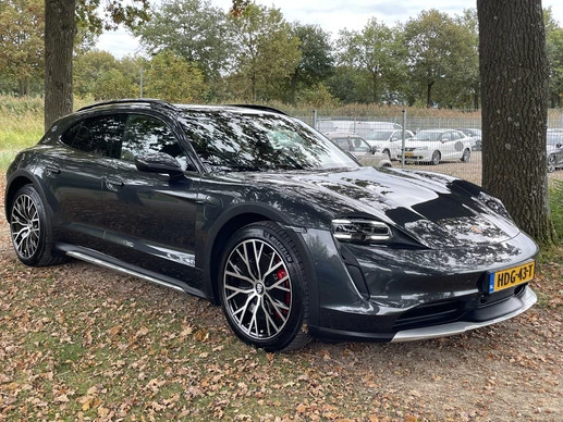 Porsche Taycan - Afbeelding 4 van 30