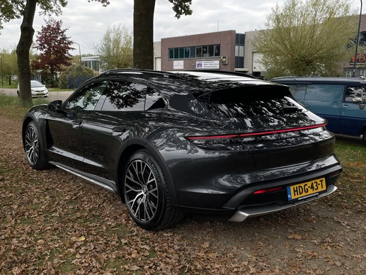 Porsche Taycan - Afbeelding 10 van 30