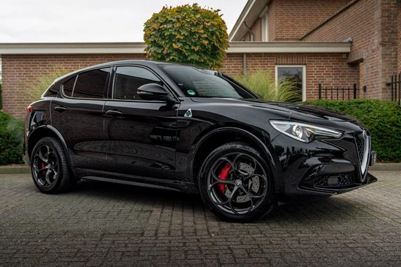 Alfa Romeo Stelvio - Afbeelding 1 van 30