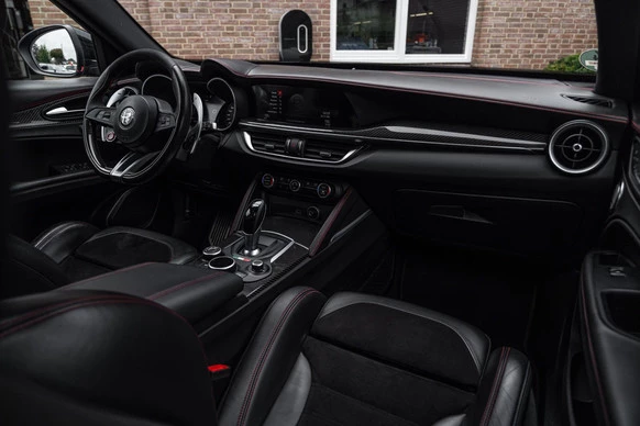 Alfa Romeo Stelvio - Afbeelding 20 van 30