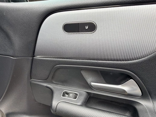 Mercedes-Benz B-Klasse - Afbeelding 20 van 30