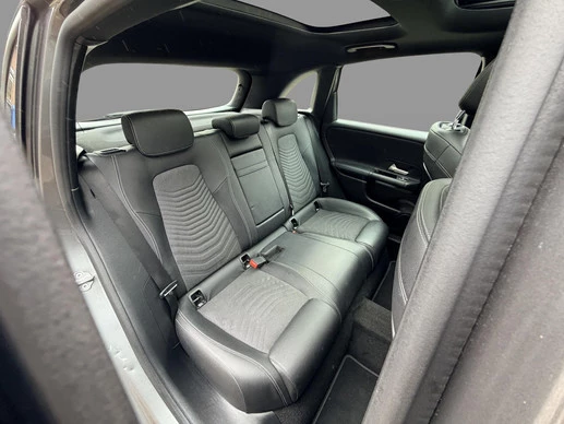 Mercedes-Benz B-Klasse - Afbeelding 23 van 30