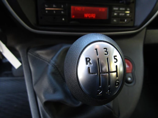 Renault Kangoo - Afbeelding 14 van 25