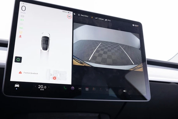 Tesla Model 3 - Afbeelding 15 van 30