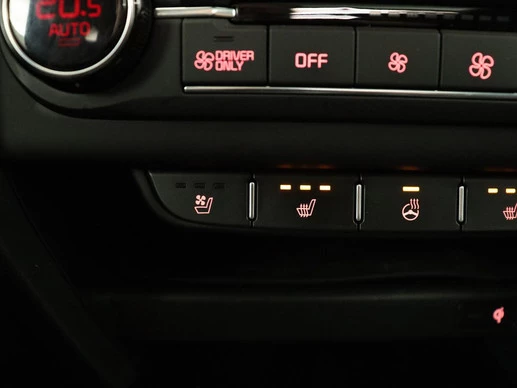 Kia Ceed - Afbeelding 27 van 30