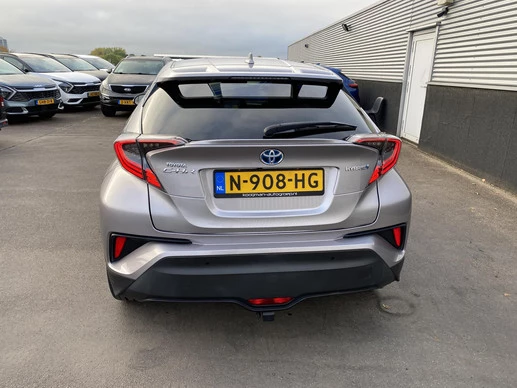 Toyota C-HR - Afbeelding 10 van 30