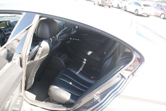 BMW 6 Serie - Afbeelding 14 van 26