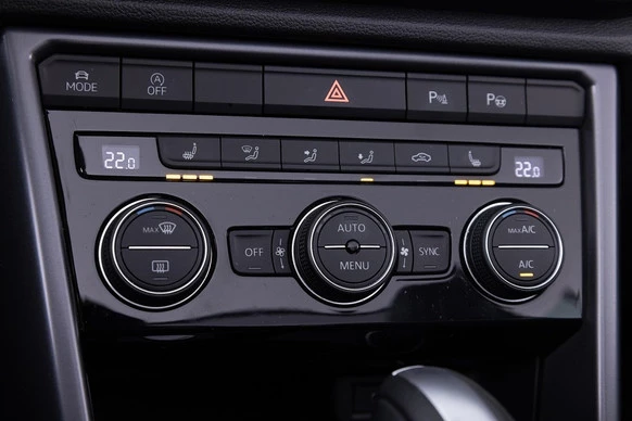 Volkswagen T-Roc - Afbeelding 14 van 30