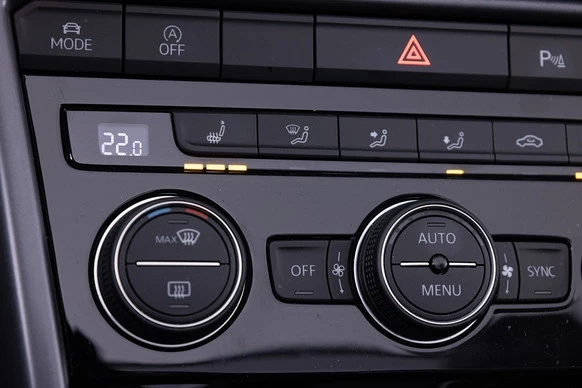 Volkswagen T-Roc - Afbeelding 15 van 30