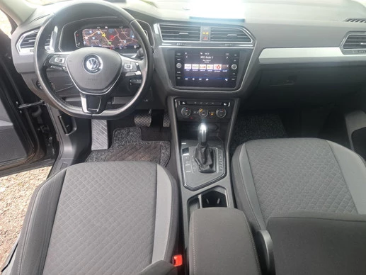 Volkswagen Tiguan - Afbeelding 13 van 30