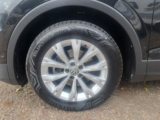 Volkswagen Tiguan - Afbeelding 25 van 30