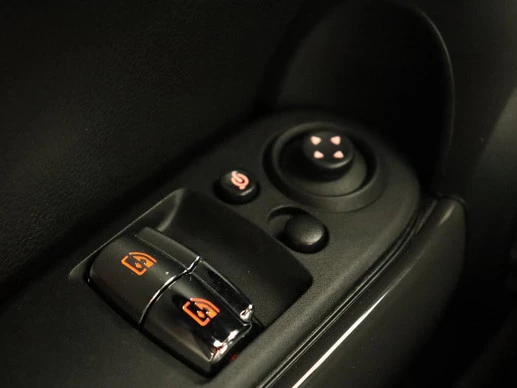 MINI Cooper - Afbeelding 14 van 30