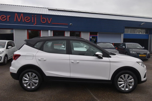 SEAT Arona - Afbeelding 8 van 30