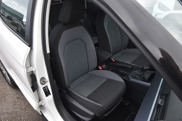 SEAT Arona - Afbeelding 10 van 30