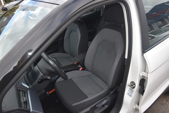 SEAT Arona - Afbeelding 24 van 30