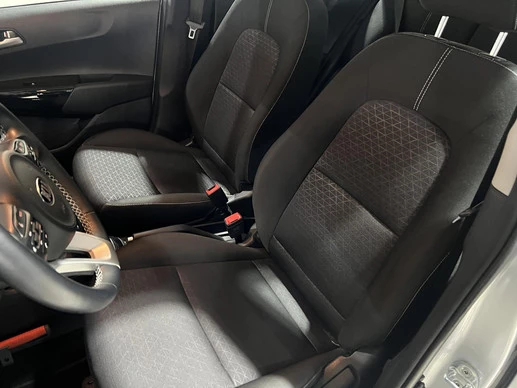Kia Picanto - Afbeelding 23 van 27