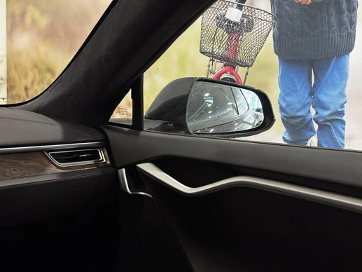 Tesla Model S - Afbeelding 19 van 30