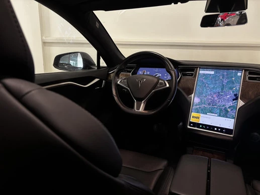 Tesla Model S - Afbeelding 20 van 30