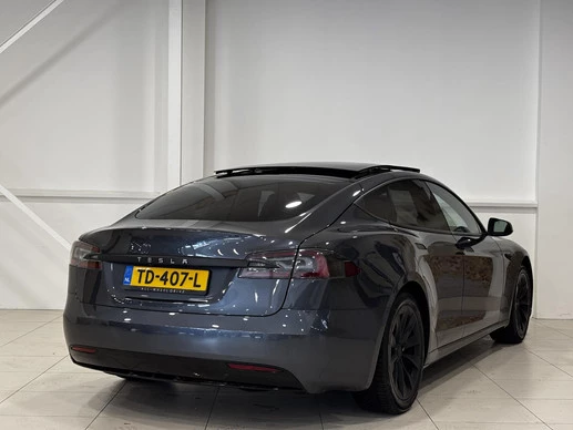 Tesla Model S - Afbeelding 25 van 30