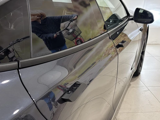 Tesla Model S - Afbeelding 27 van 30
