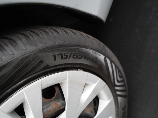 Toyota Yaris - Afbeelding 27 van 30