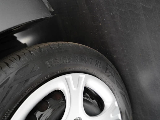 Kia Picanto - Afbeelding 21 van 27