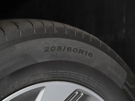 Hyundai Kona - Afbeelding 28 van 30
