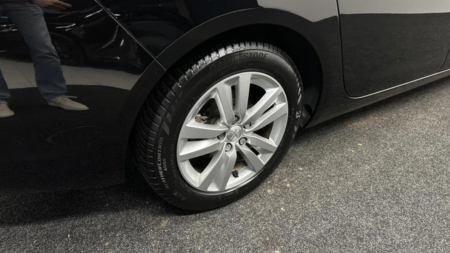 Peugeot 308 - Afbeelding 15 van 30