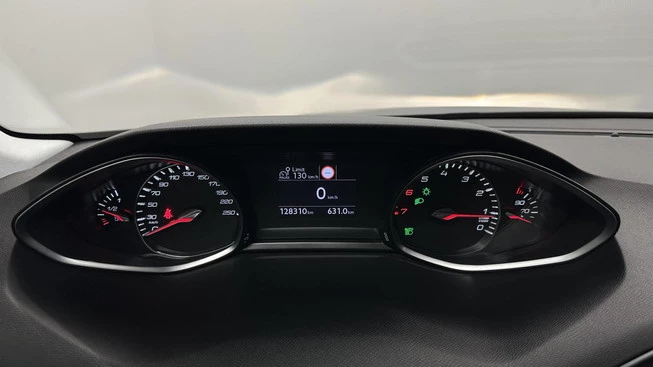 Peugeot 308 - Afbeelding 28 van 30