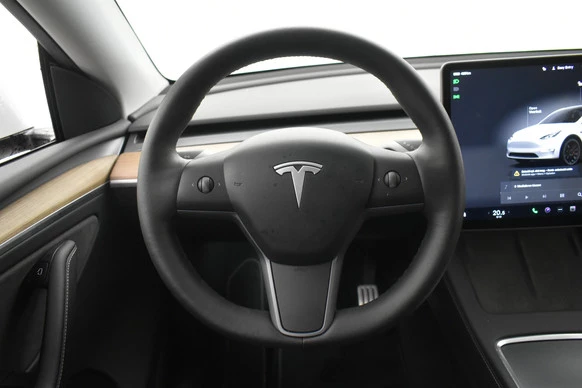 Tesla Model Y - Afbeelding 21 van 30