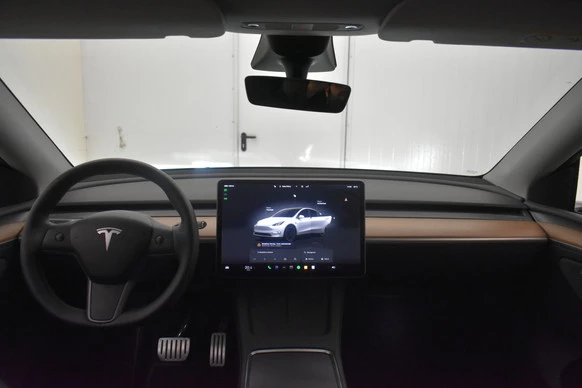 Tesla Model Y - Afbeelding 22 van 30