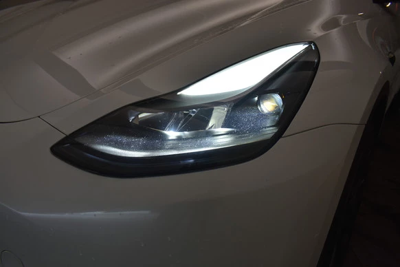 Tesla Model Y - Afbeelding 24 van 30
