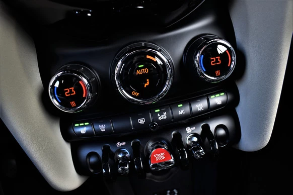 MINI Cooper Cabrio - Afbeelding 21 van 29