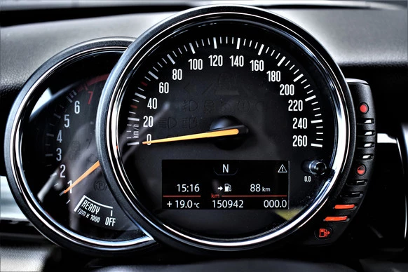 MINI Cooper Cabrio - Afbeelding 28 van 29