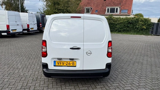 Opel Combo - Afbeelding 11 van 27