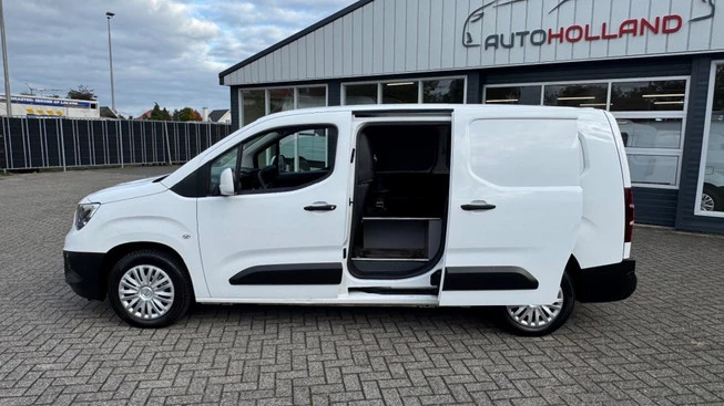 Opel Combo - Afbeelding 16 van 27