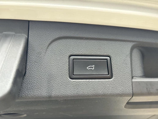 Volkswagen Touran - Afbeelding 14 van 16