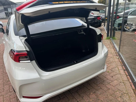 Toyota Corolla - Afbeelding 9 van 19