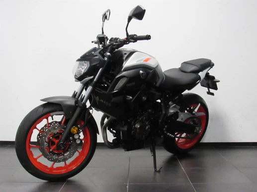 Yamaha MT 07 - Afbeelding 3 van 7
