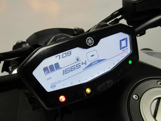 Yamaha MT 07 - Afbeelding 7 van 7
