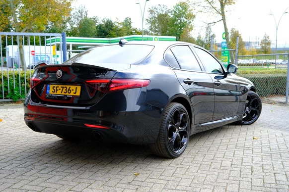 Alfa Romeo Giulia - Afbeelding 3 van 30