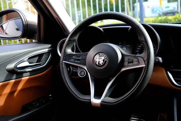 Alfa Romeo Giulia - Afbeelding 6 van 30