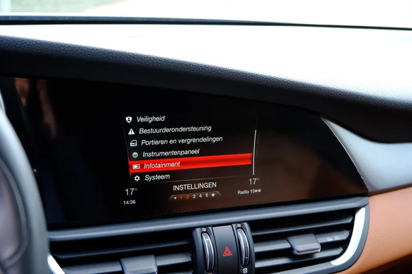 Alfa Romeo Giulia - Afbeelding 16 van 30