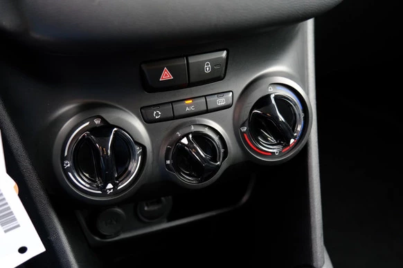 Peugeot 208 - Afbeelding 13 van 30