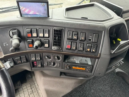 Volvo FH - Afbeelding 14 van 16